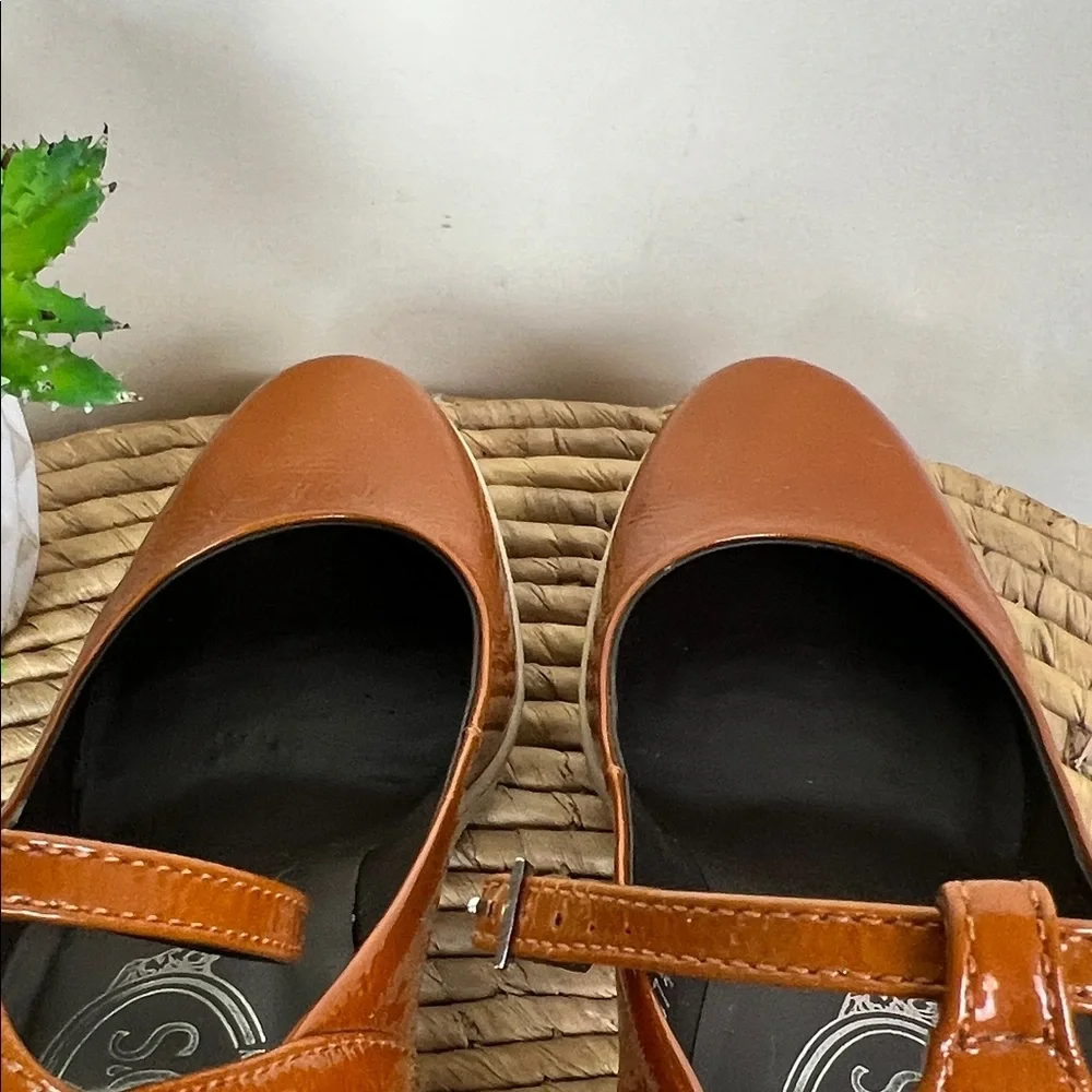 TOD’S Tan Women's Heels - Picture 6 of 9
